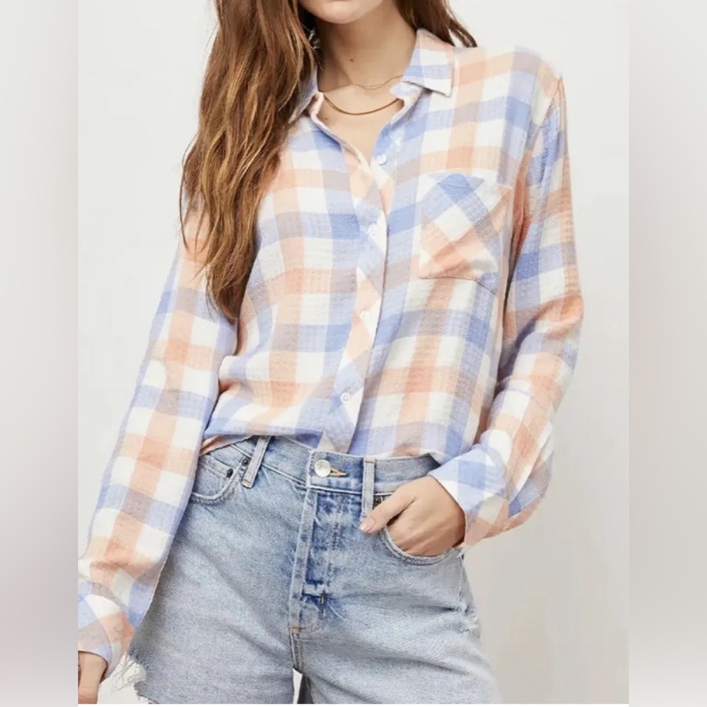 Rails: Brady Shirt in Blue Melon
Size: Small
Color:Blue Melon